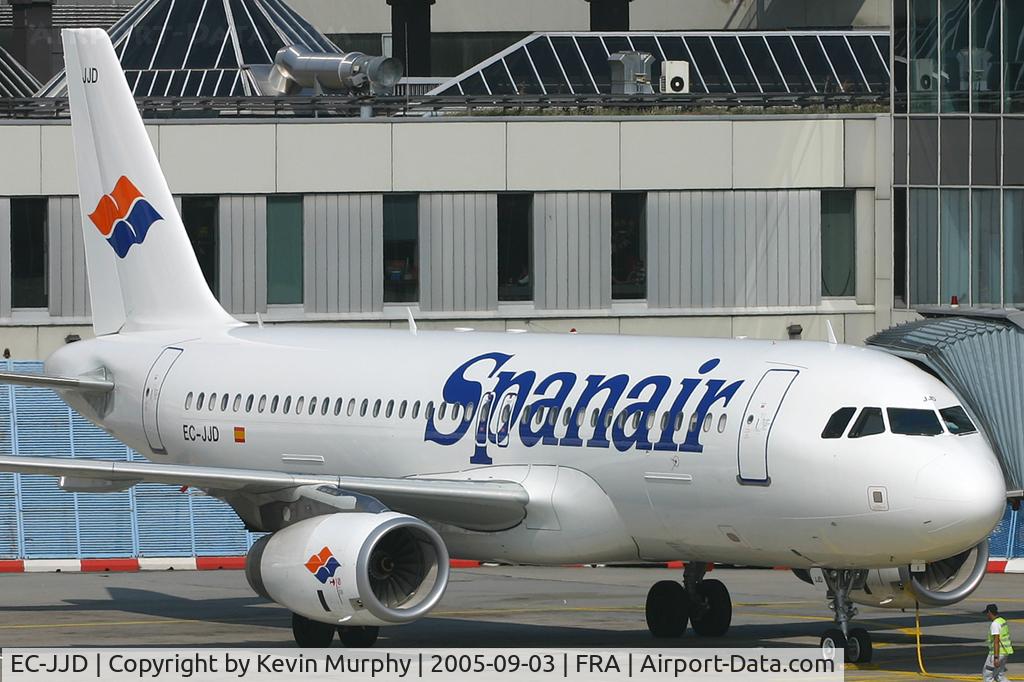 EC-JJD, 2005 Airbus A320-232 C/N 2479, At the gate in Frankfurt.