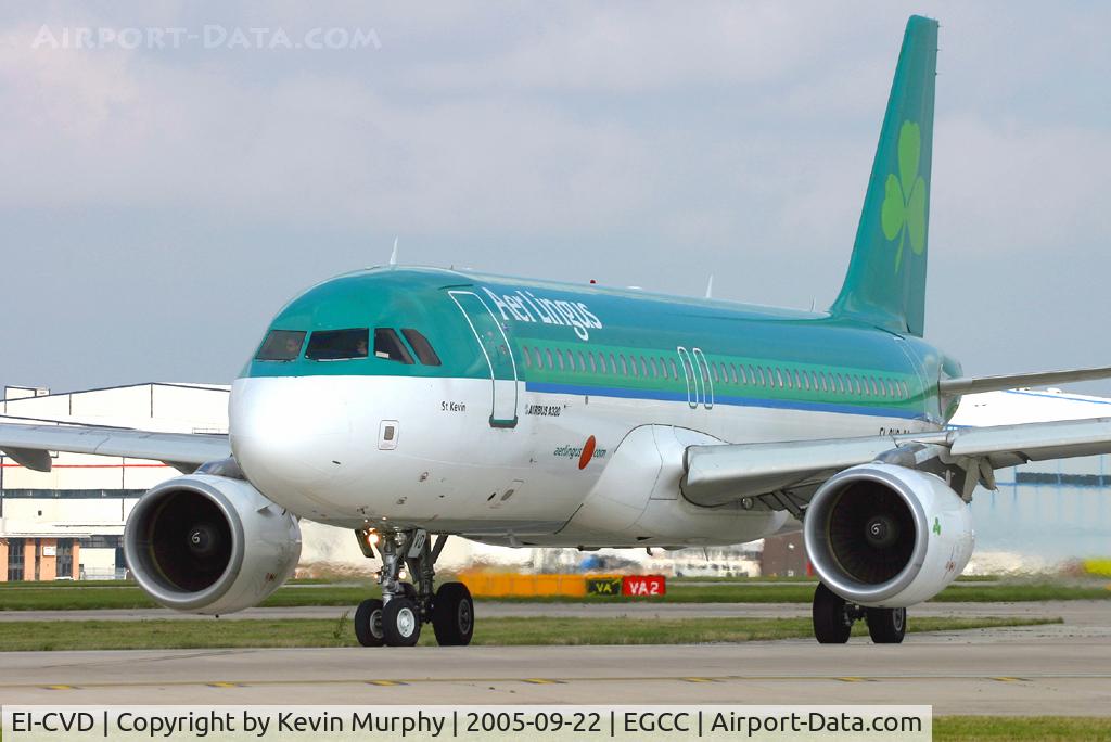 EI-CVD, 2001 Airbus A320-214 C/N 1467, Waiting at the threshold for 24L.