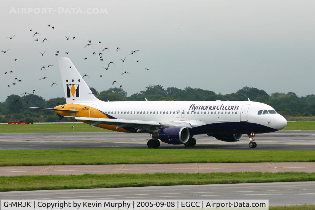 G-MRJK, 1999 Airbus A320-214 C/N 1081, Watch the birdies.