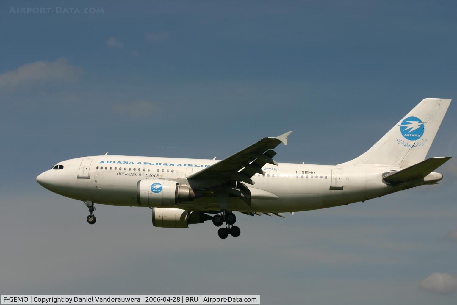 F-GEMO, 1989 Airbus A310-304 C/N 504, short to land on rnw 25L