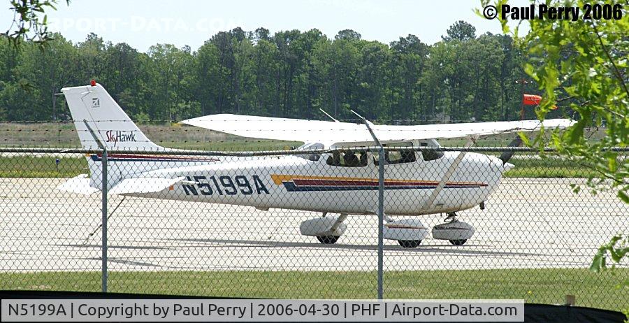 N5199A, 1956 Cessna 172 C/N 28199, Talk about secluded!  Well, it only appears that way from this angle