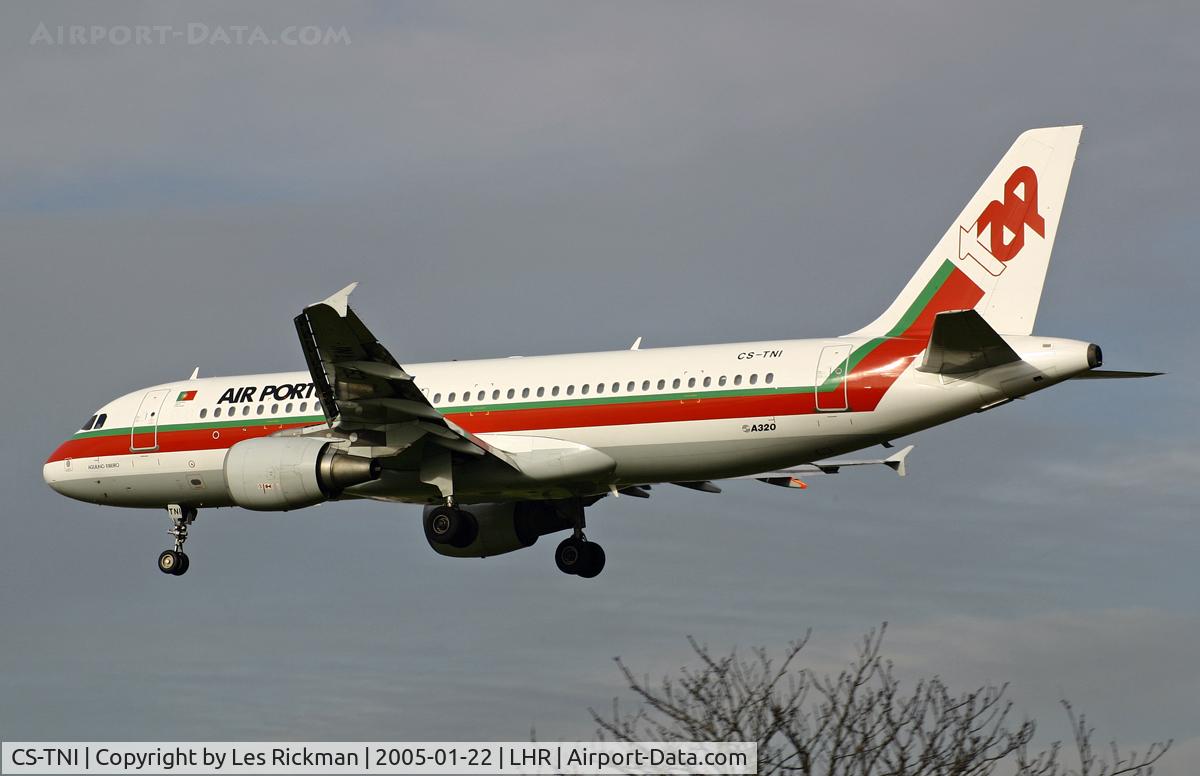 CS-TNI, 1999 Airbus A320-214 C/N 982, Airbus A320 214