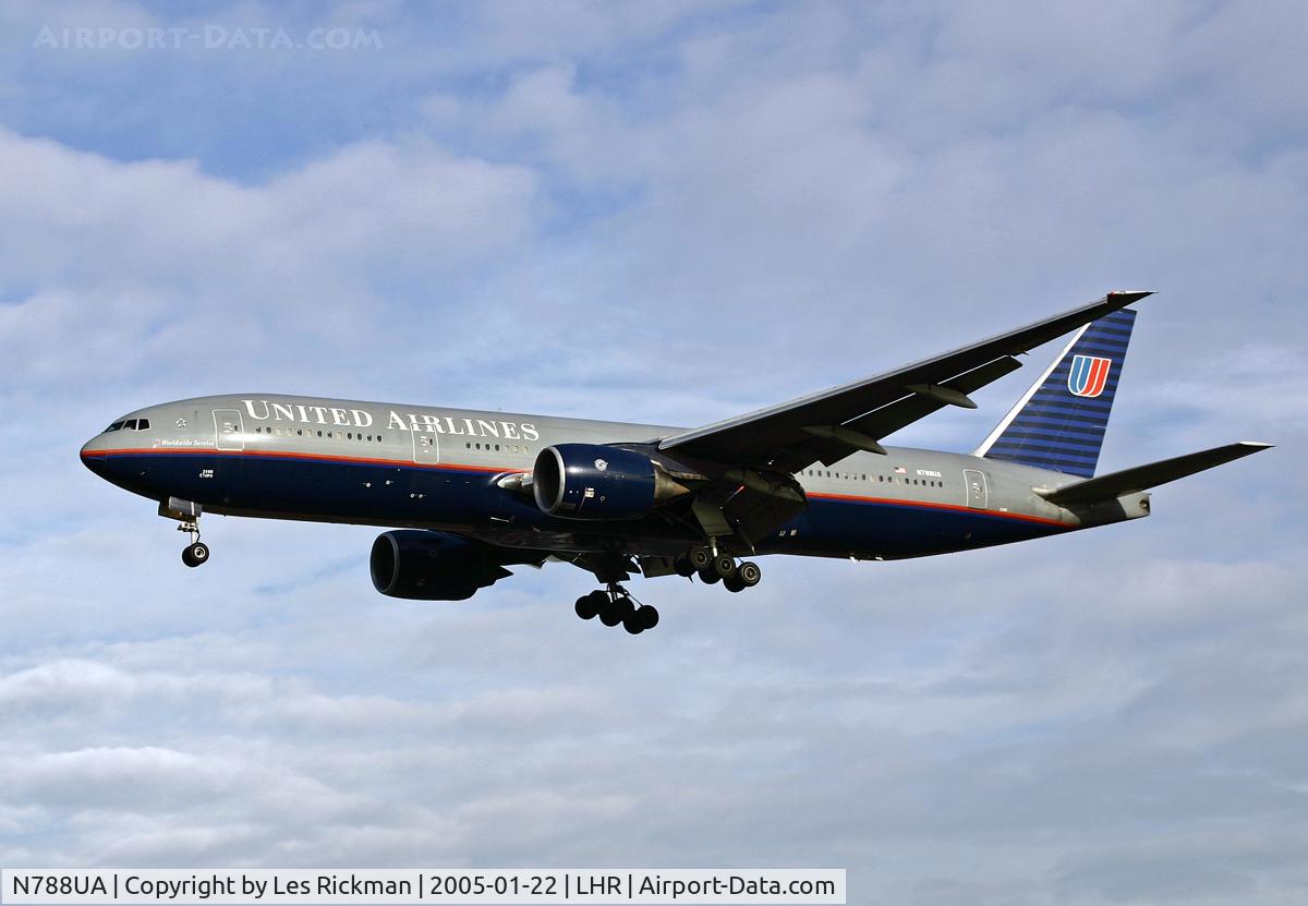 N788UA, 1997 Boeing 777-222 C/N 26942, Boeing 777 222