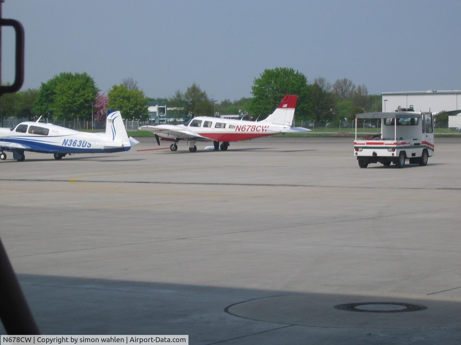 N678CW, 1978 Piper PA-34-200T C/N 34-7870236, in MGL