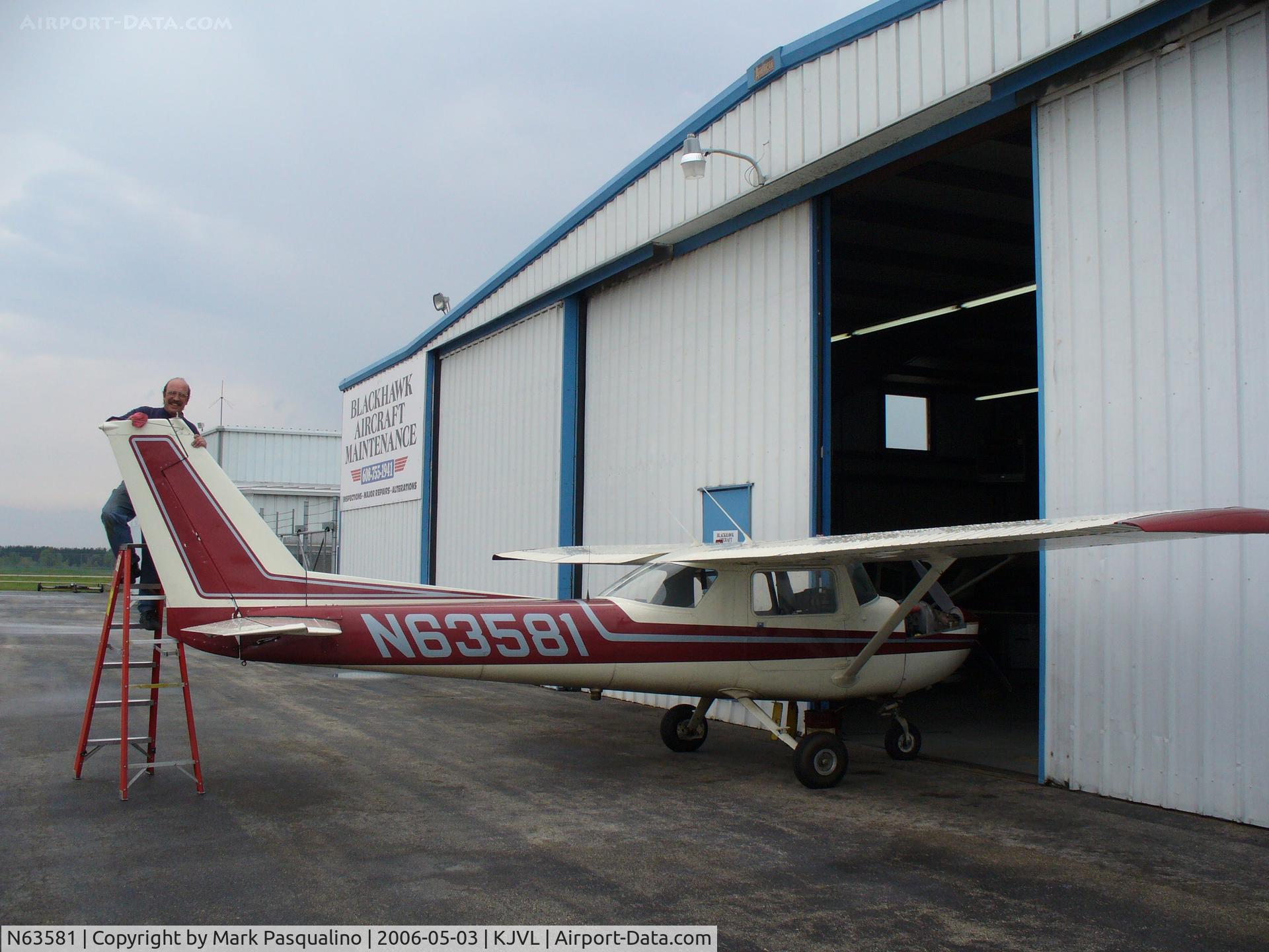 N63581, 1975 Cessna 150M C/N 15077410, Cessna 150