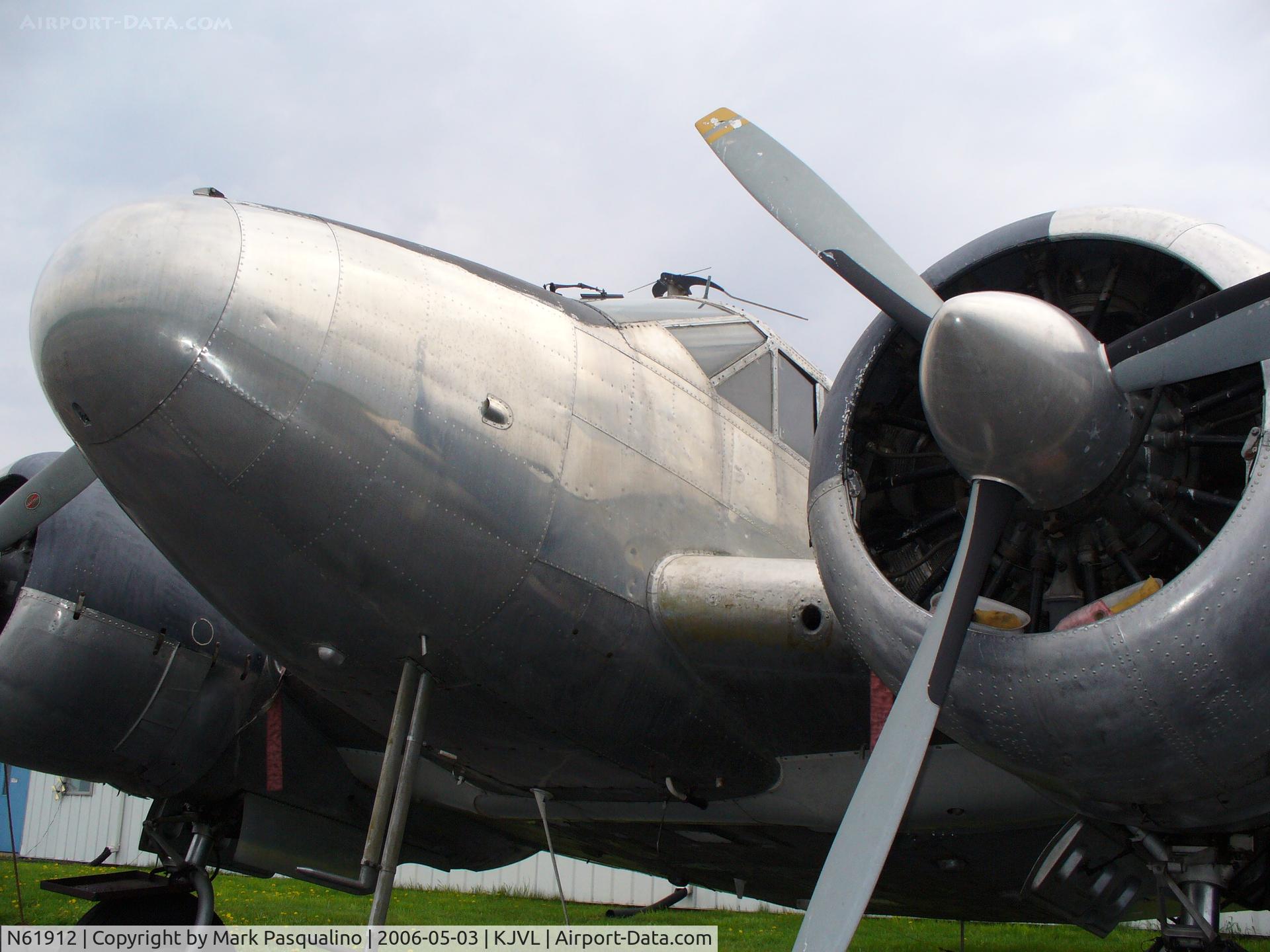 N61912, Beech 18D C/N 134706, Beech 18D