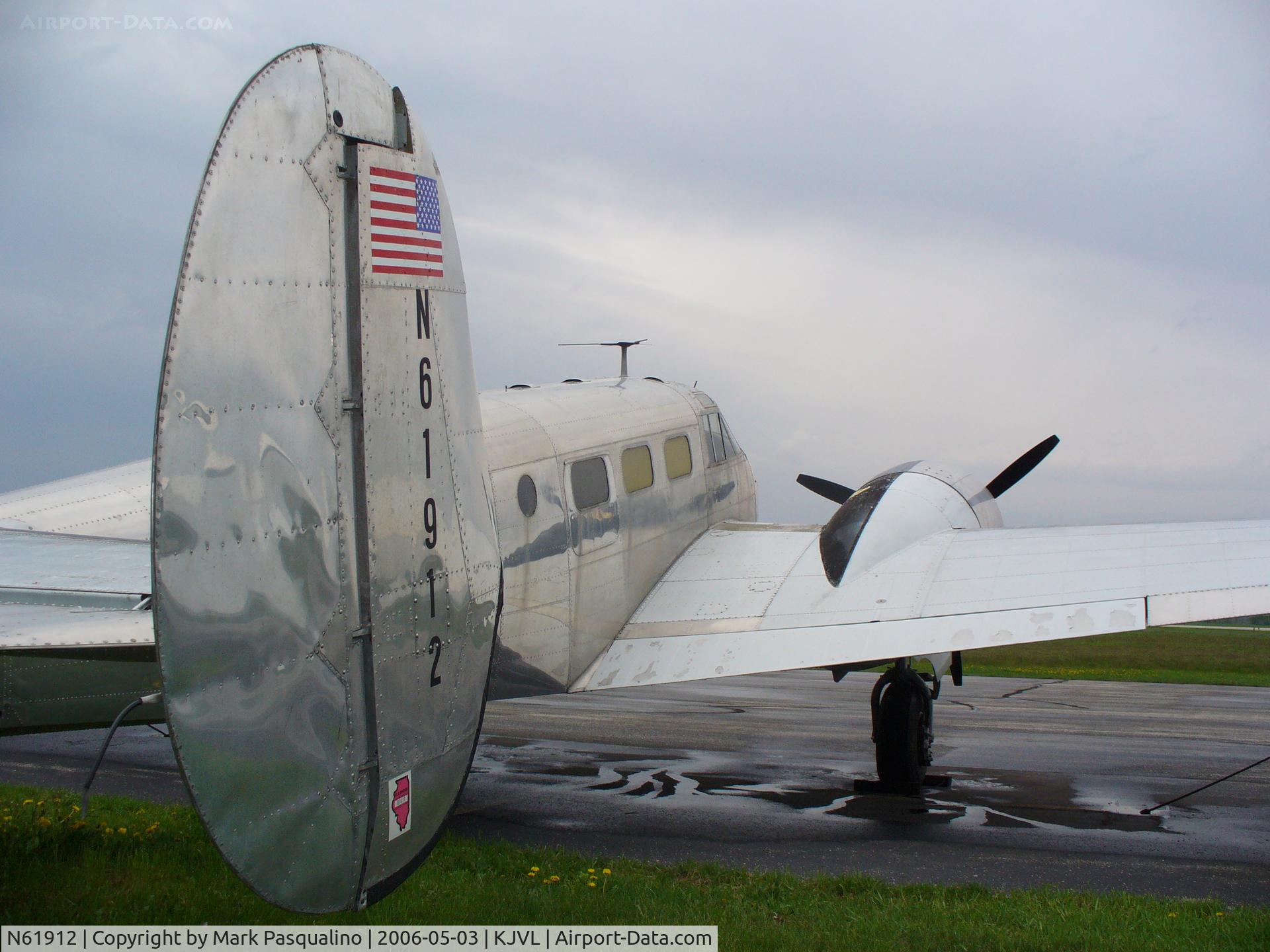 N61912, Beech 18D C/N 134706, Beech 18D