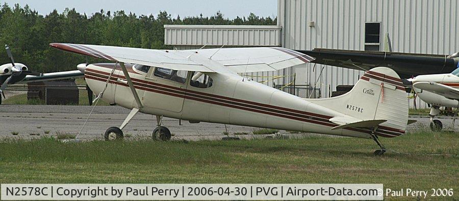 N2578C, 1954 Cessna 170B C/N 26222, Busy little parking apron on this end of the airport