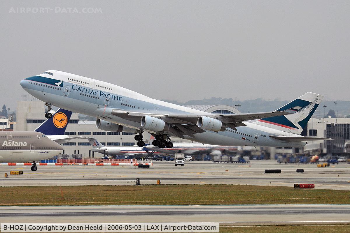 B-HOZ, 1992 Boeing 747-467/BCF C/N 25871, Cathay Pacific B-HOZ (FLT CPA885) departing RWY 25R (on an overcast day) enroute to Hong Kong Int'l (VHHH), Chna.
