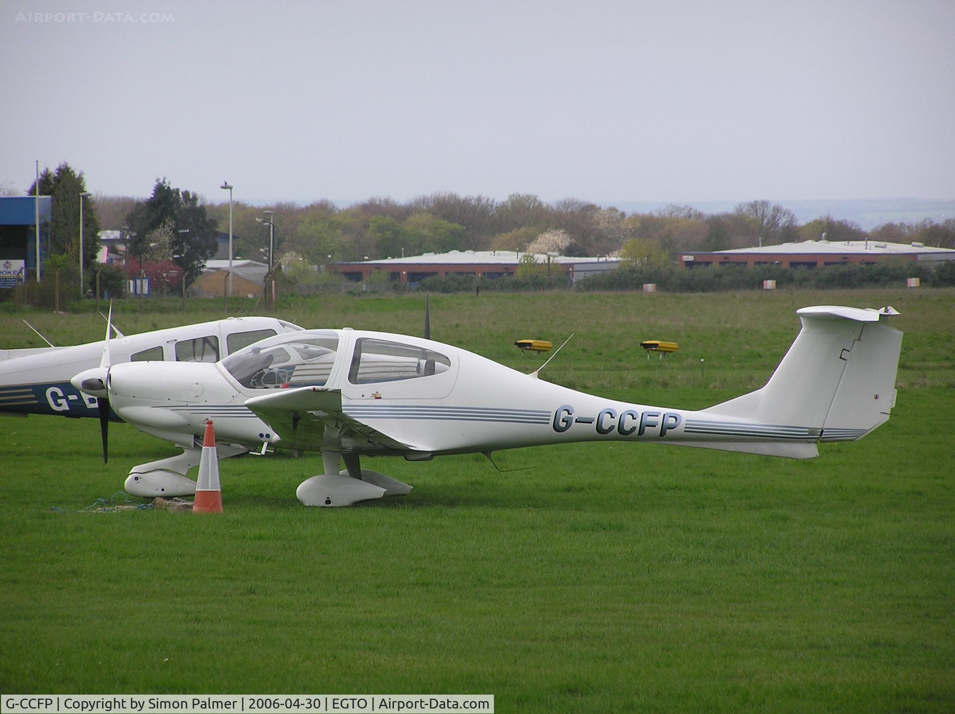 G-CCFP, 2003 Diamond DA-40D Diamond Star C/N D4.026, Diamond DA40 at Rochester