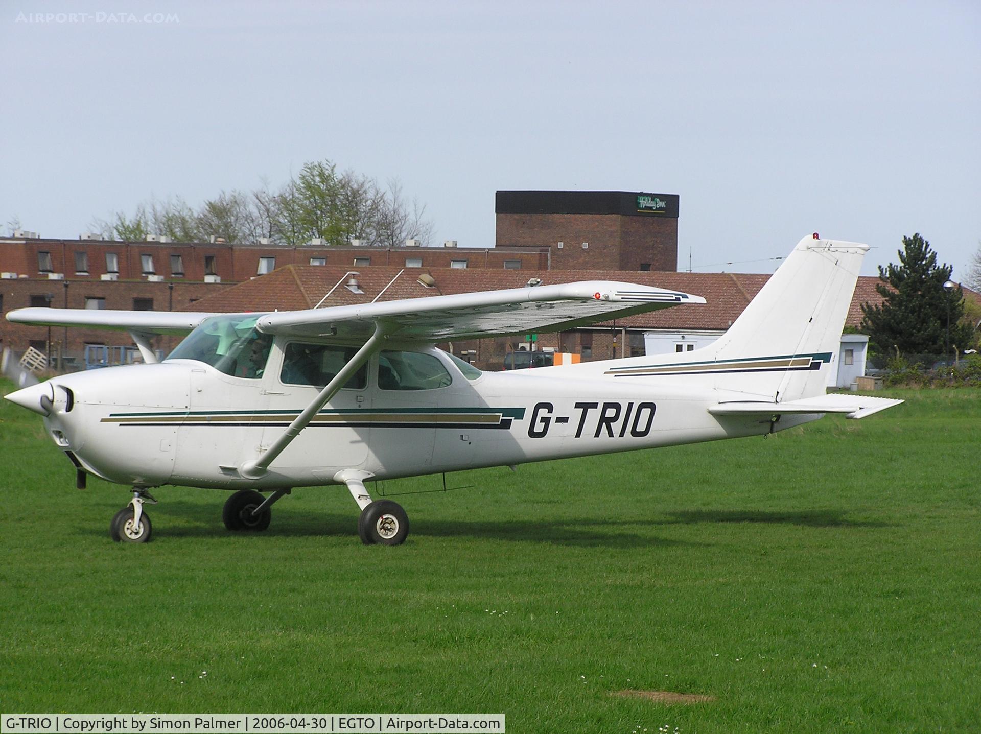 G-TRIO, 1976 Cessna 172M C/N 172-66271, Cessna at Rochester