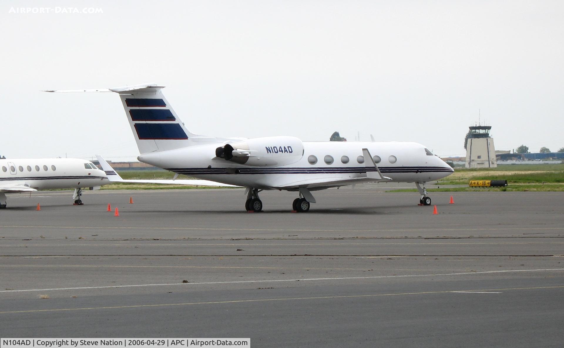 N104AD, 2000 Gulfstream Aerospace G-IV C/N 1406, Studio City Aviation 05 LLC 2005 Gulfstream Aerospace G-IV @ Napa County Airport, CA