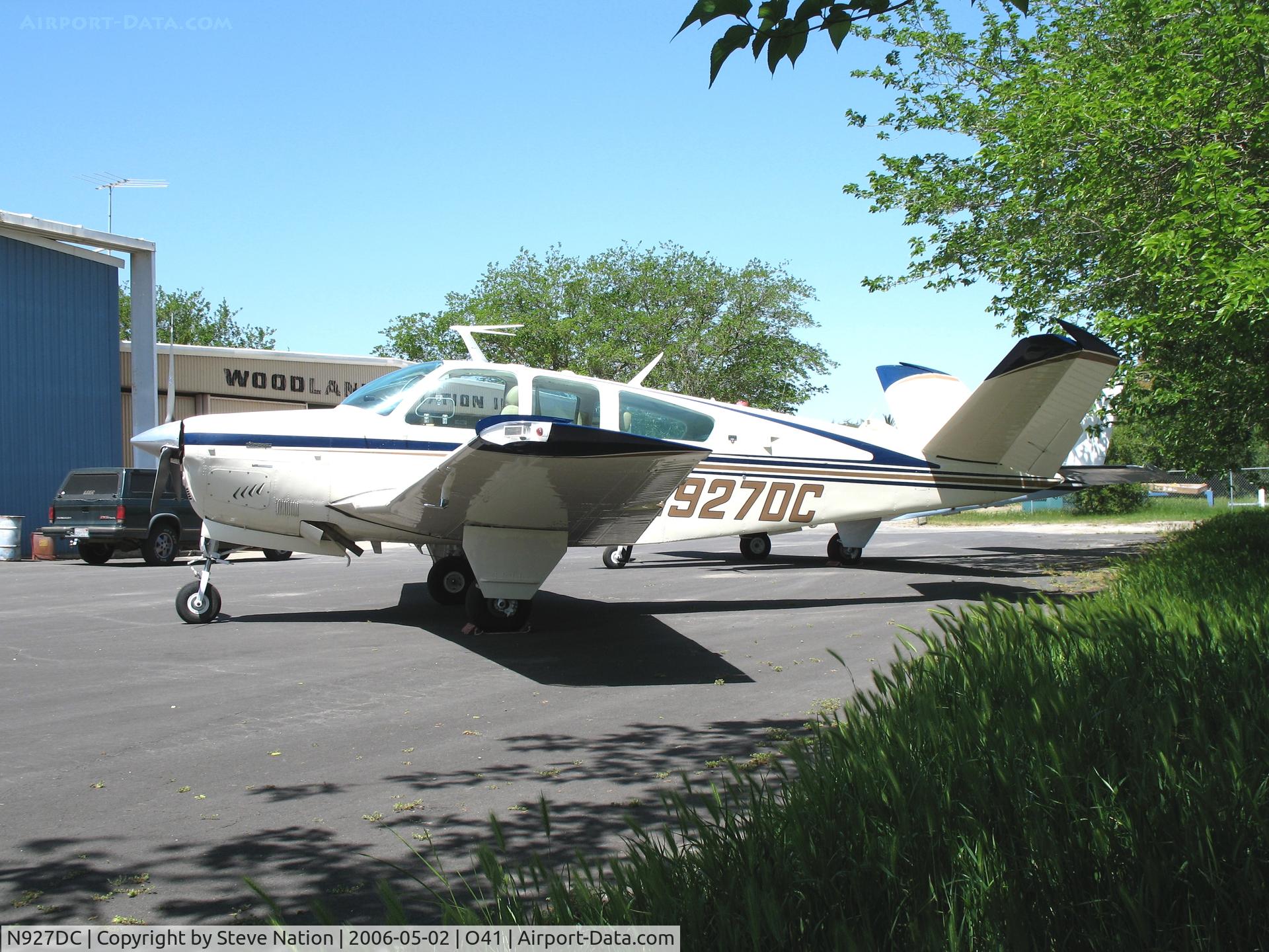 N927DC, 1976 Beech V35B Bonanza C/N D-9855, 1976 Beech V35B Bonanza @ Woodland-Watts Airport, CA