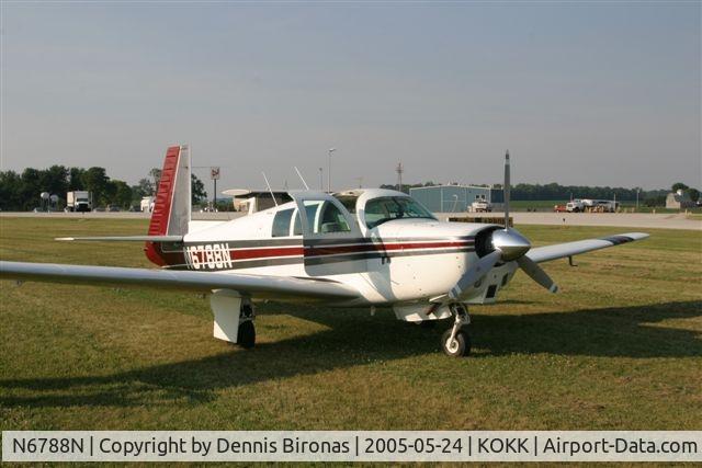 N6788N, 1968 Mooney M-20G Statesman C/N 690001, Actually the 1st model in 1969