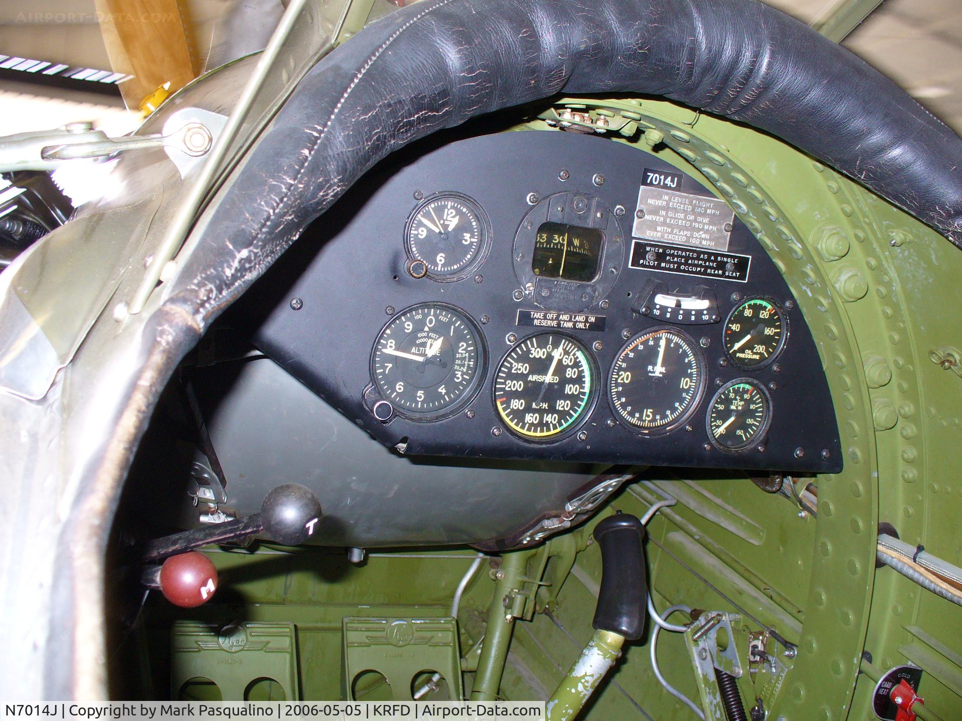 N7014J, 1942 Ryan Aeronautical ST3KR C/N 1876, Forward Cockpit