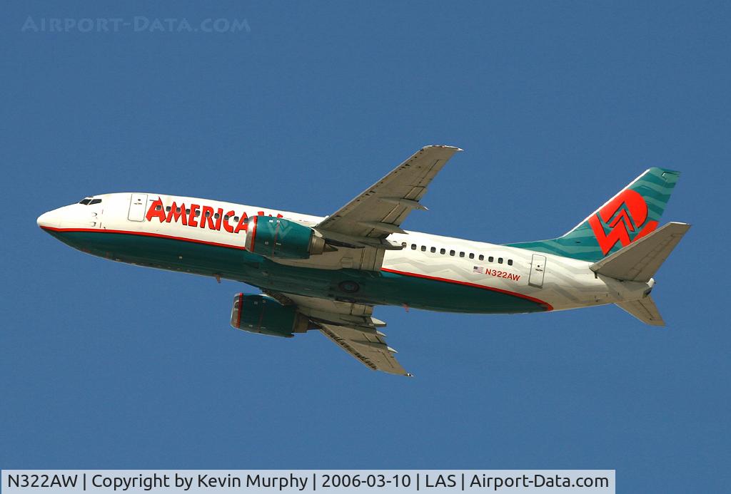 N322AW, 1991 Boeing 737-3G7 C/N 25400, Zooming away from LAS.