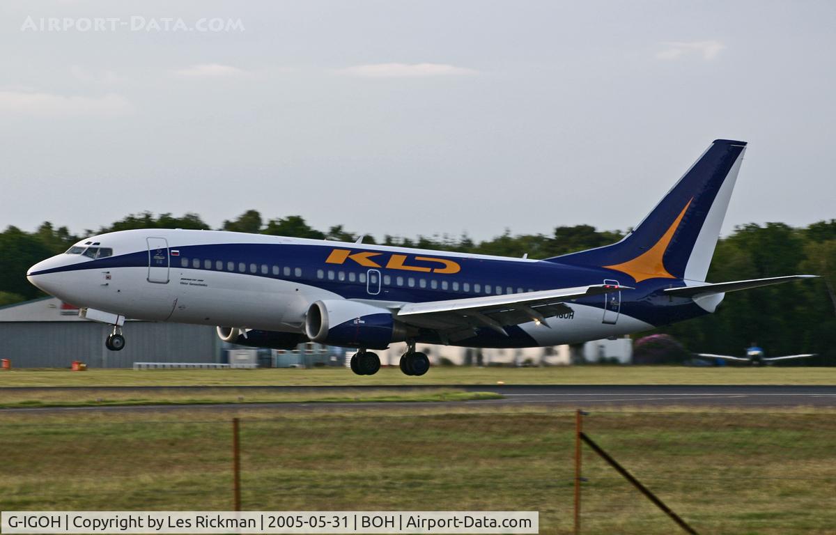 G-IGOH, 1988 Boeing 737-3Y0 C/N 23926, Boeing 737 3Y0