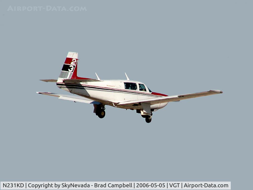 N231KD, 1979 Mooney M20K C/N 25-0022, Club 231 / 1979 Mooney Aircraft Corp. M20K - (Encore)