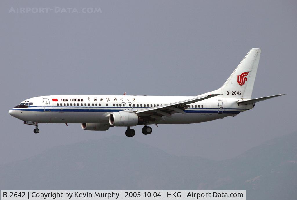 B-2642, 1999 Boeing 737-89L C/N 29877, Air China 737 short final for Hong Kong.