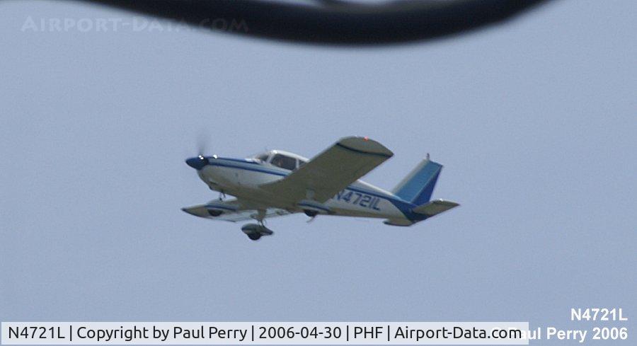 N4721L, 1967 Piper PA-28-180 C/N 28-4043, Headed outbound from Newport News