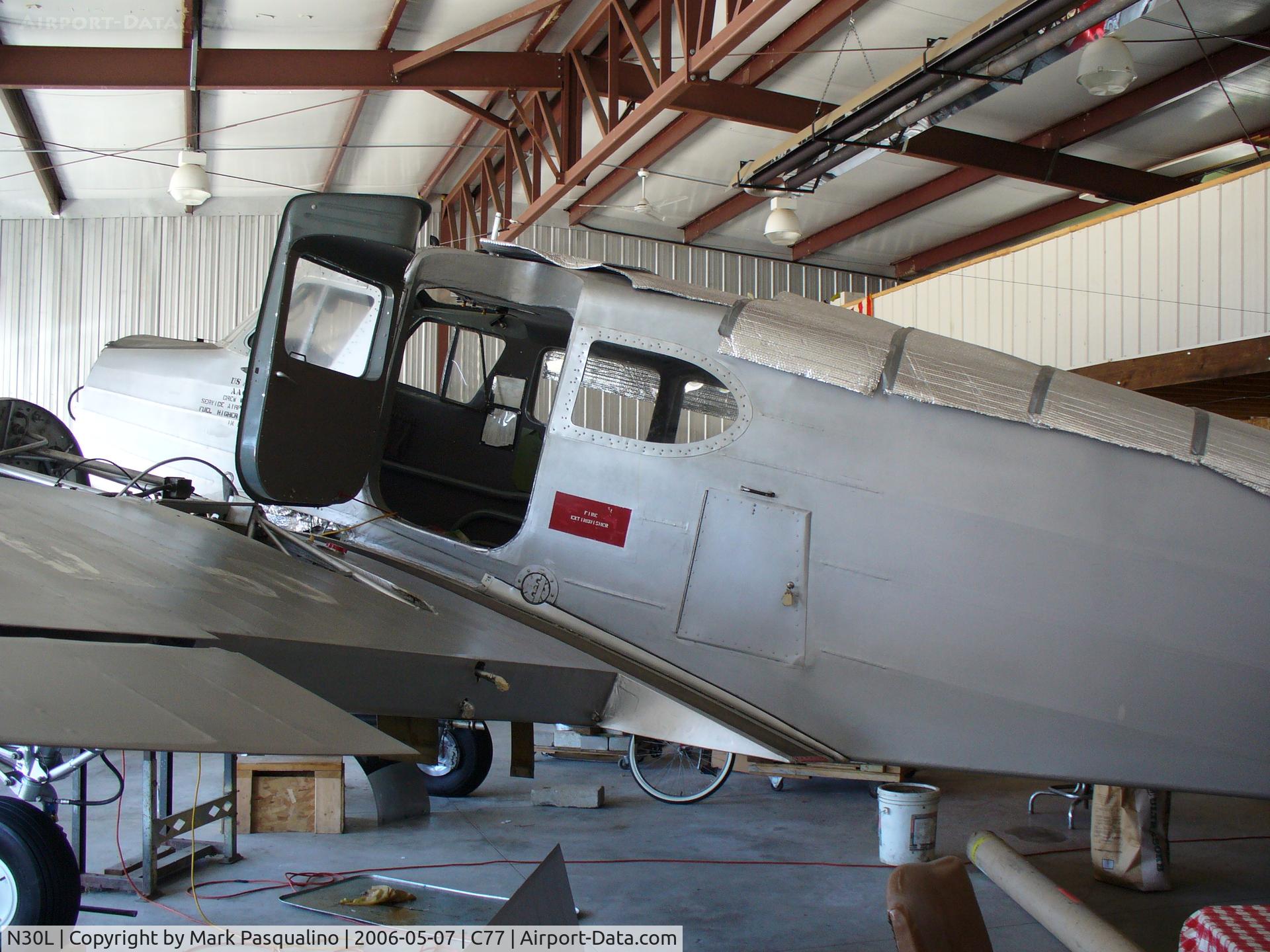 N30L, 1942 Cessna UC-78 (T-50) Bobcat Bobcat C/N 3772, Cessna T-50
