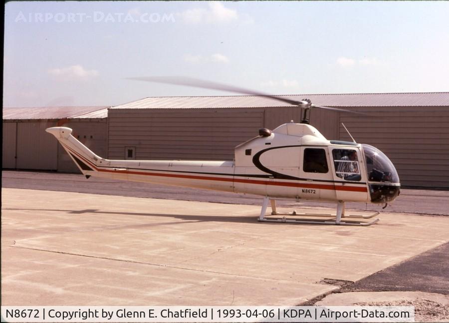 N8672, 1968 Fairchild Hiller FH-1100 C/N 92, In for a visit and he took me for a ride