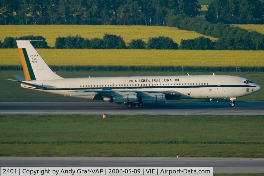 2401, 1968 Boeing KC-137 C/N 19840, Just landed on RWY29.
