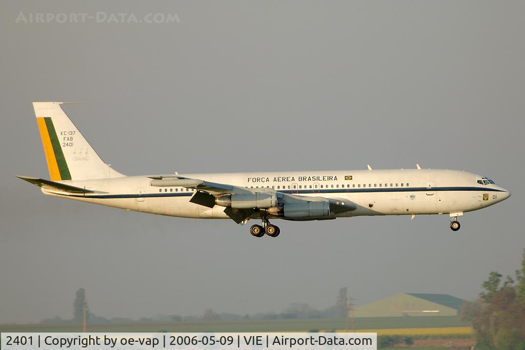 2401, 1968 Boeing KC-137 C/N 19840, First traces of the EU - latin america summit