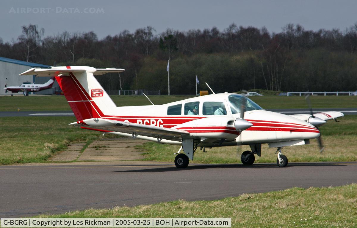 G-BGRG, 1979 Beech 76 Duchess C/N ME-233, Beech 76 Duchess