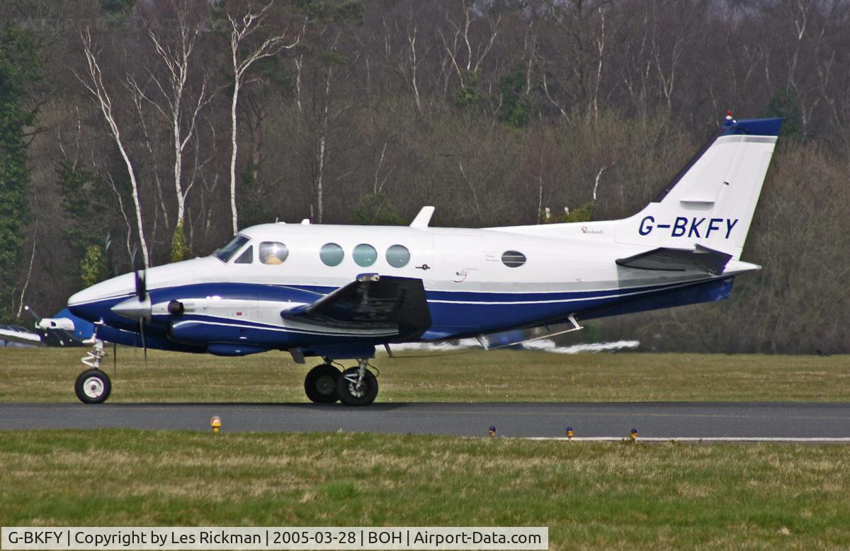 G-BKFY, 1982 Beech C90-1 King Air C/N LJ-1028, Beech C90 King Air