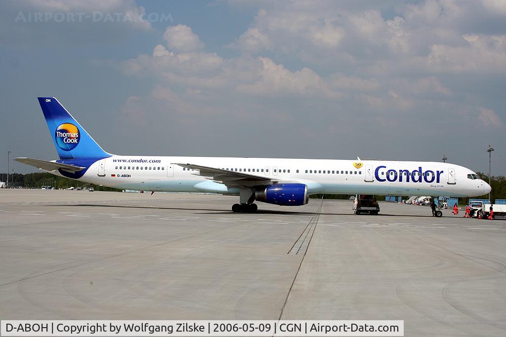 D-ABOH, 1999 Boeing 757-330 C/N 30030, visitor