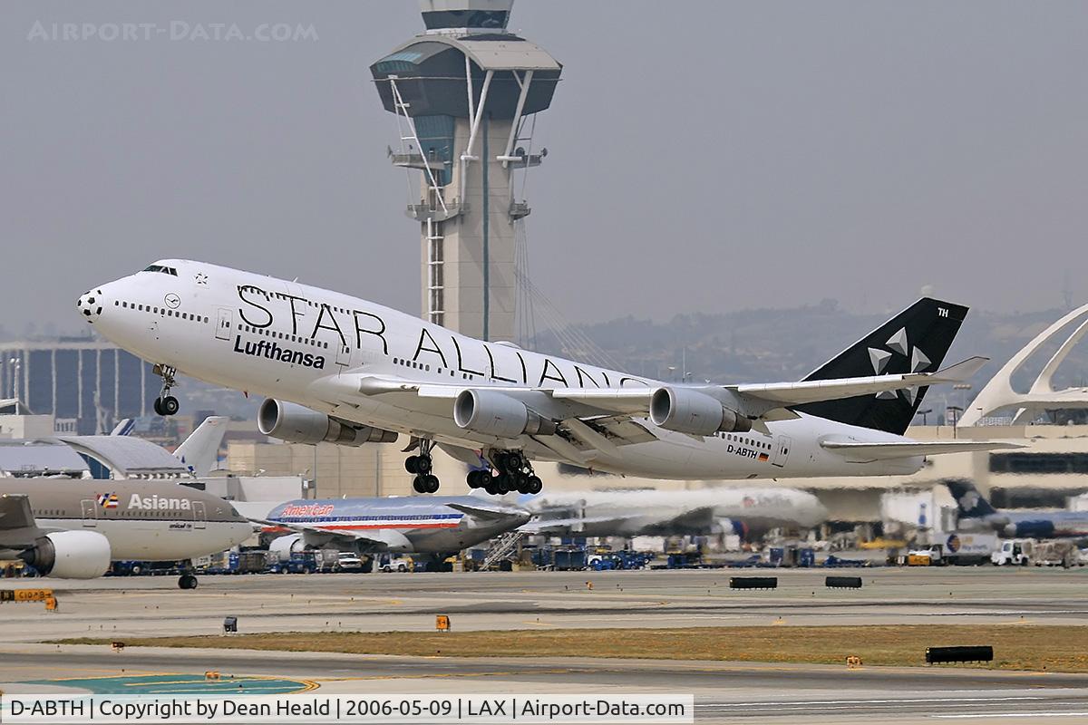 D-ABTH, 1991 Boeing 747-430M C/N 25047, Lufthansa (Star Alliance) D-ABTH (FLT DLH457) departing LAX RWY 25R enroute to Frankfurt Main (EDDF), Germany.
