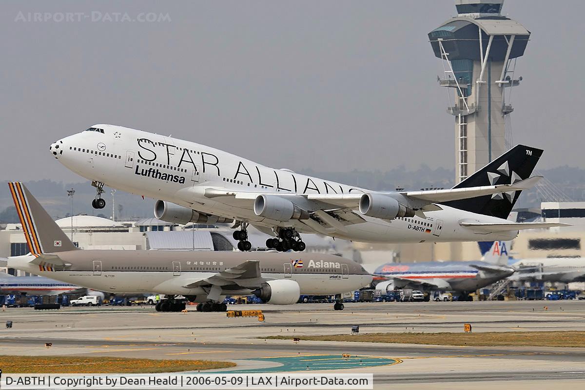 D-ABTH, 1991 Boeing 747-430M C/N 25047, Lufthansa (Star Alliance) D-ABTH (FLT DLH457) departing LAX RWY 25R enroute to Frankfurt Main (EDDF), Germany.