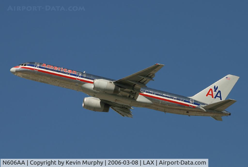 N606AA, 1996 Boeing 757-223 C/N 27057, Terrific looking AA 757 out of LAX.