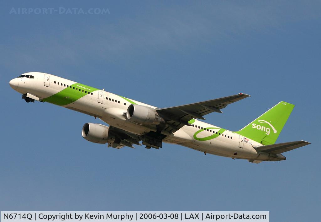 N6714Q, 2000 Boeing 757-232 C/N 30485, Song 757, will be a rare site soon.