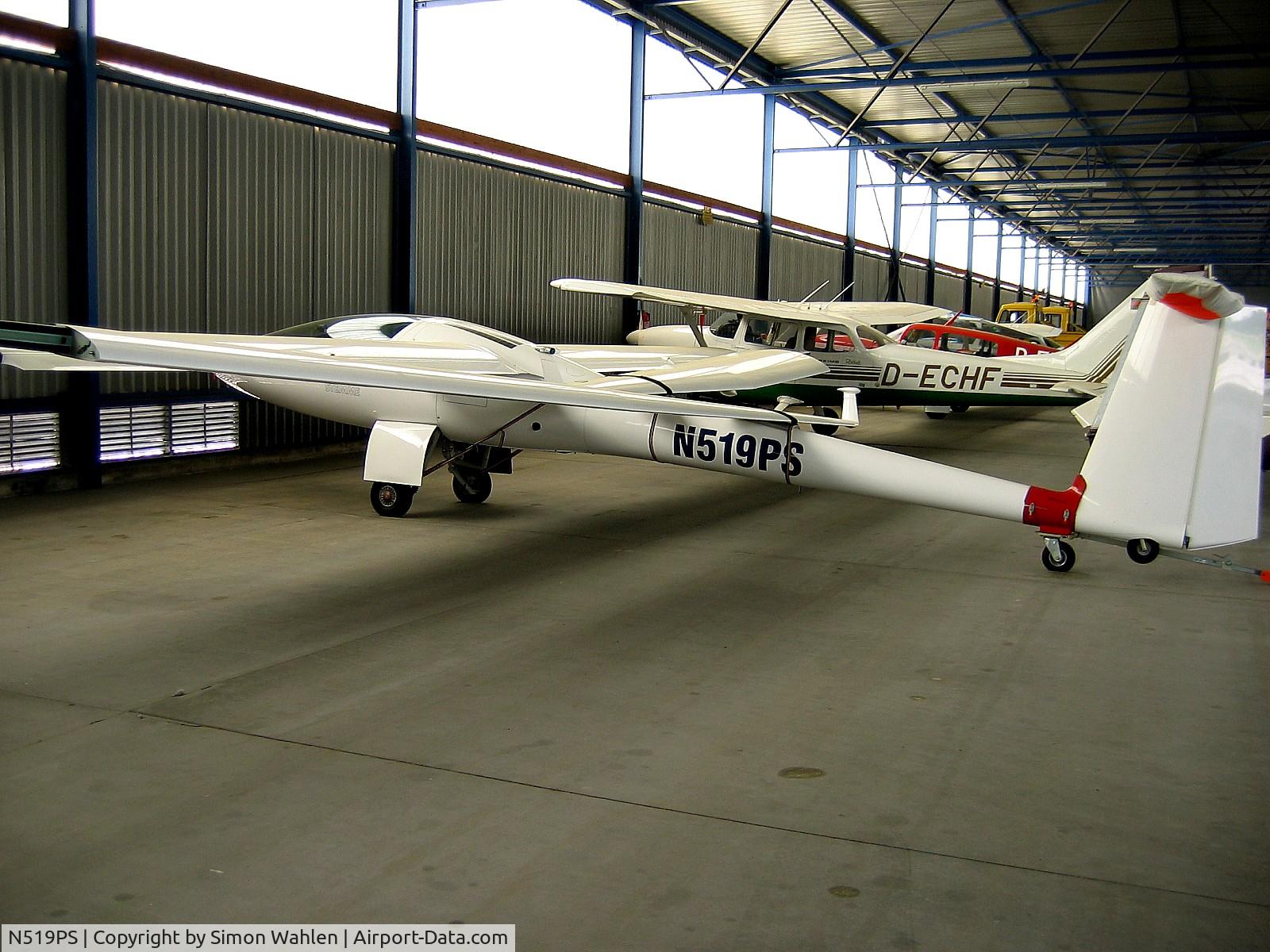 N519PS, 2002 Stemme S10-VT C/N 11-076, In MGL