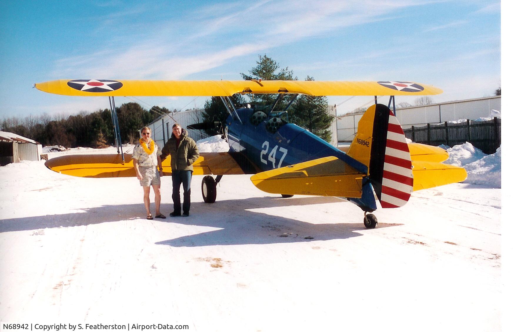 N68942, 1943 Boeing B75N1 C/N 75-7850, Winter Flying at Hampton