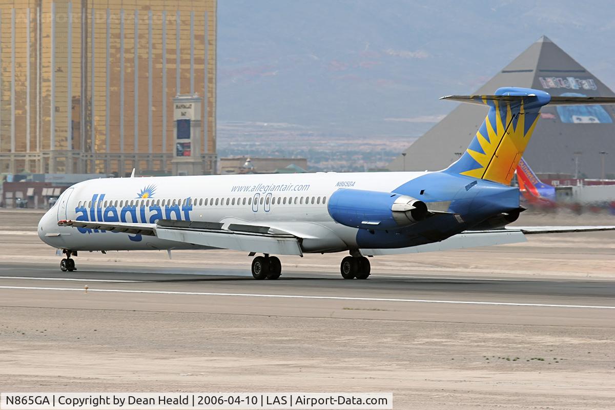N865GA, 1990 McDonnell Douglas MD-83 (DC-9-83) C/N 49998, Allegiant Air N865GA rolling out on RWY 25L after landing.