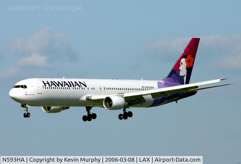 N593HA, 2003 Boeing 767-33A C/N 33424, Hawaian beauty arriving in LA.
