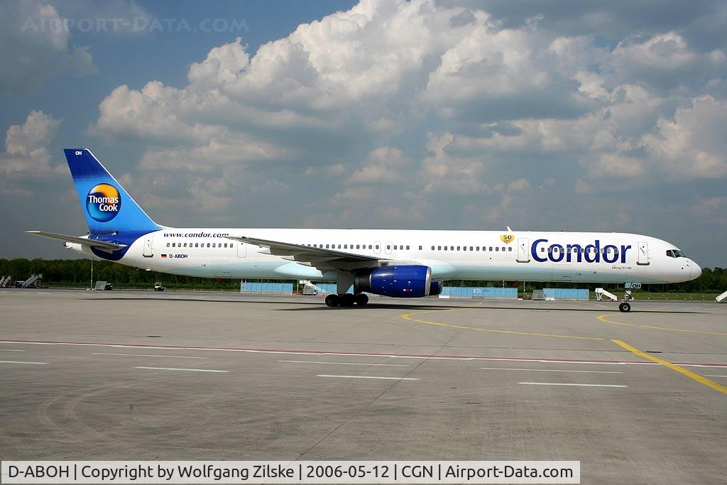 D-ABOH, 1999 Boeing 757-330 C/N 30030, visitor