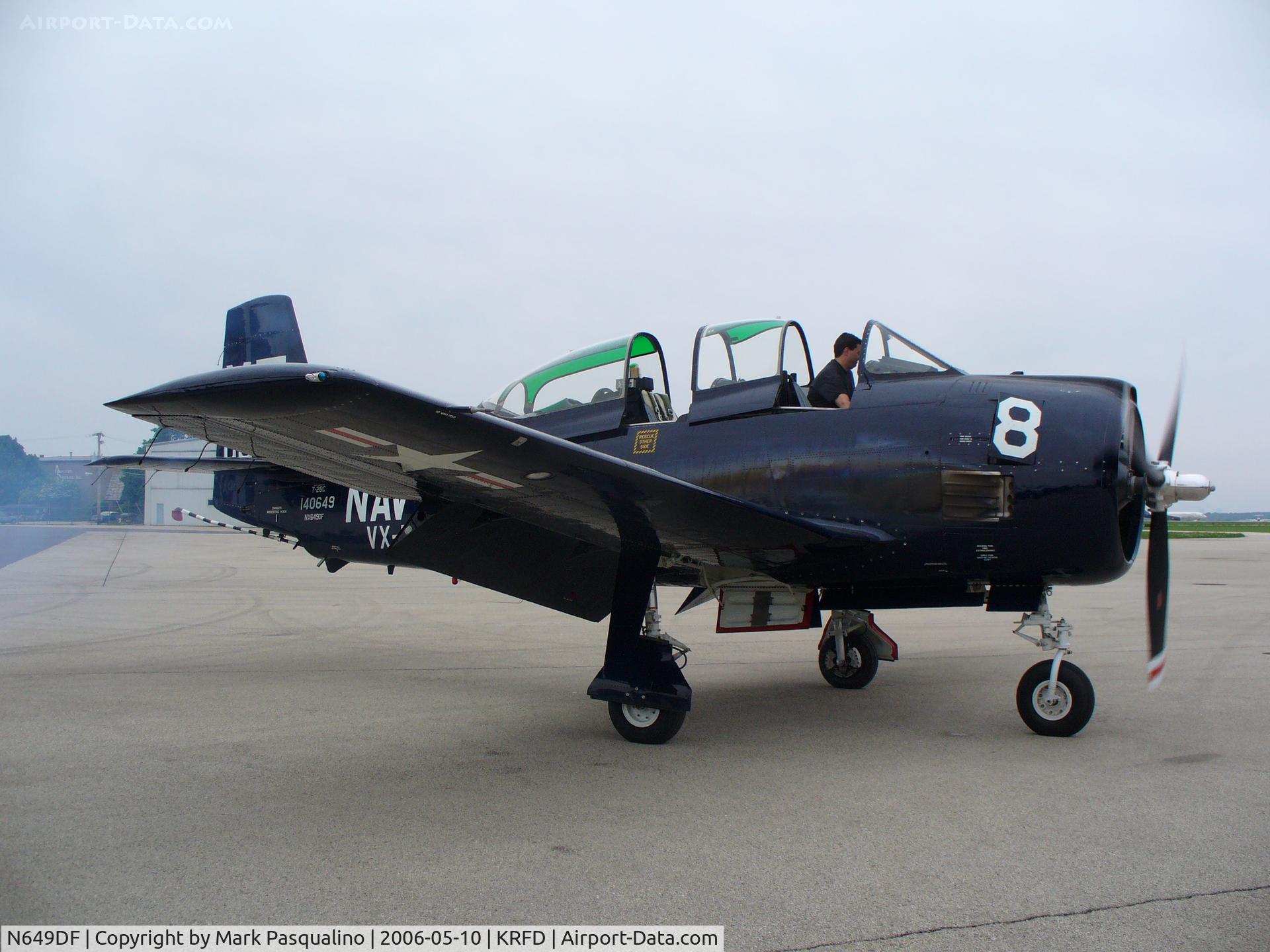 N649DF, 1957 North American T-28C Trojan C/N 226-226 (140649), North American T-28C