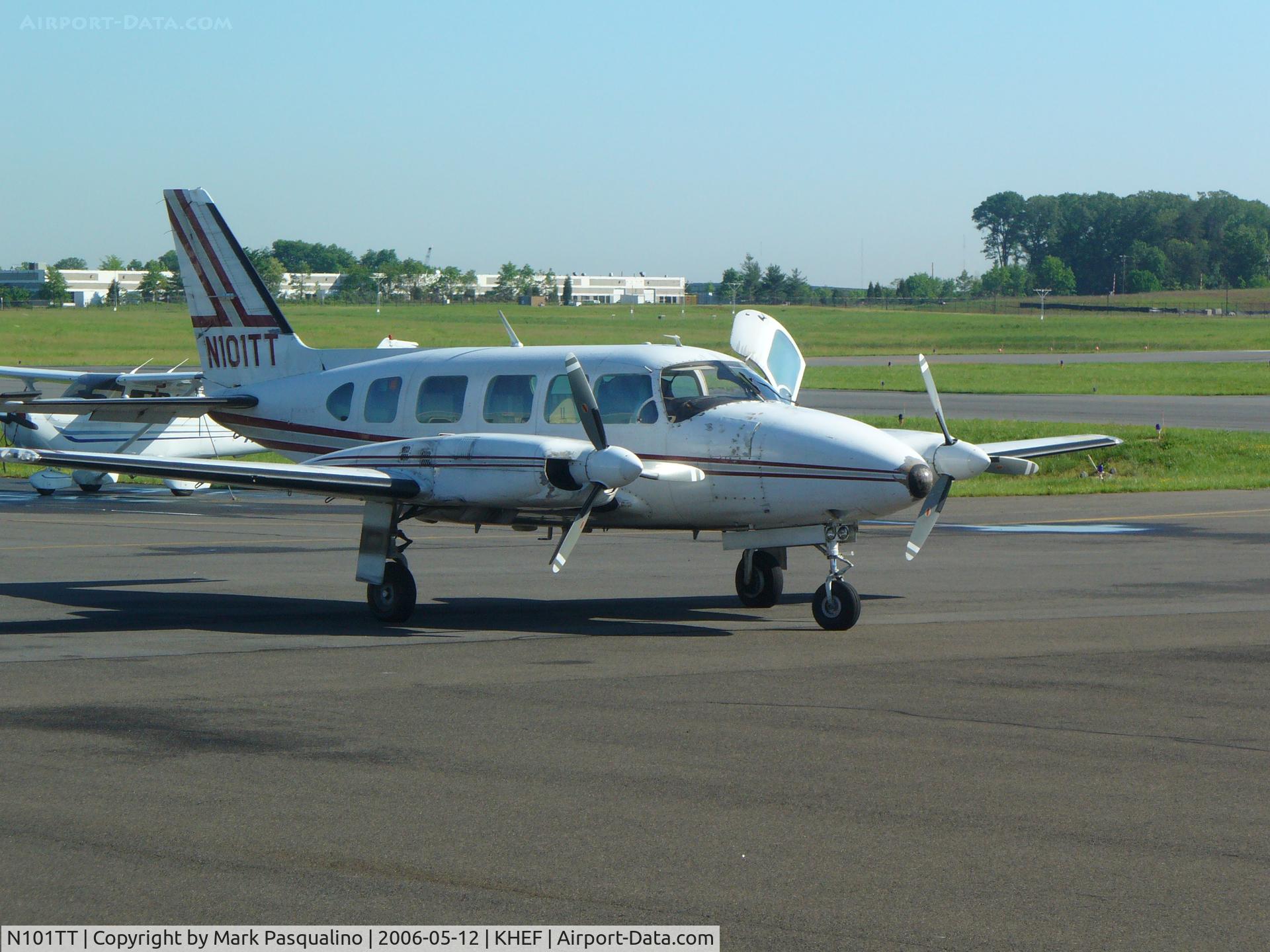 N101TT, Piper PA-31-350 Chieftain C/N 31-8252050, PA-31-350