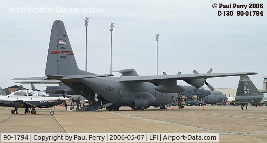 90-1794, 1990 Lockheed C-130H Hercules C/N 382-5247, By the registry, I'd say she was rebuilt not too long ago