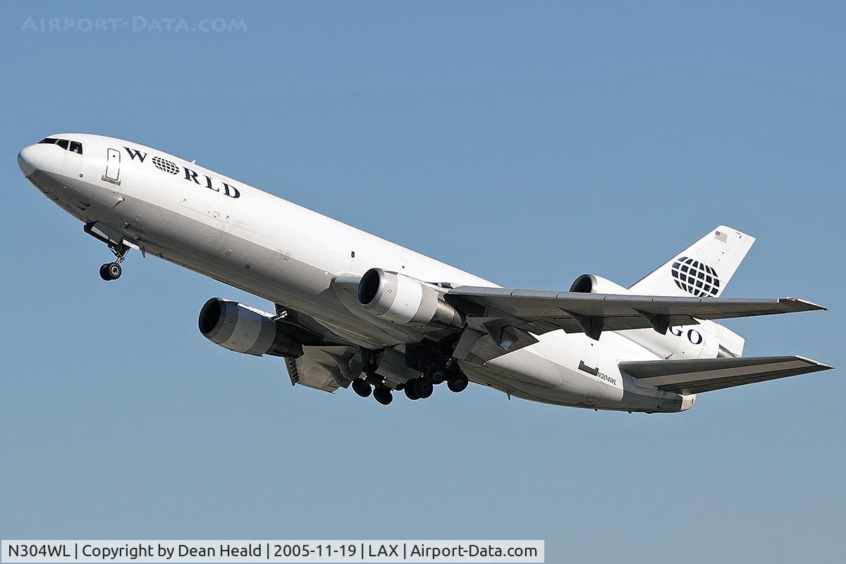 N304WL, 1975 McDonnell Douglas DC-10-30F C/N 47928, World Cargo N304WL climbing out from LAX RWY 25L.