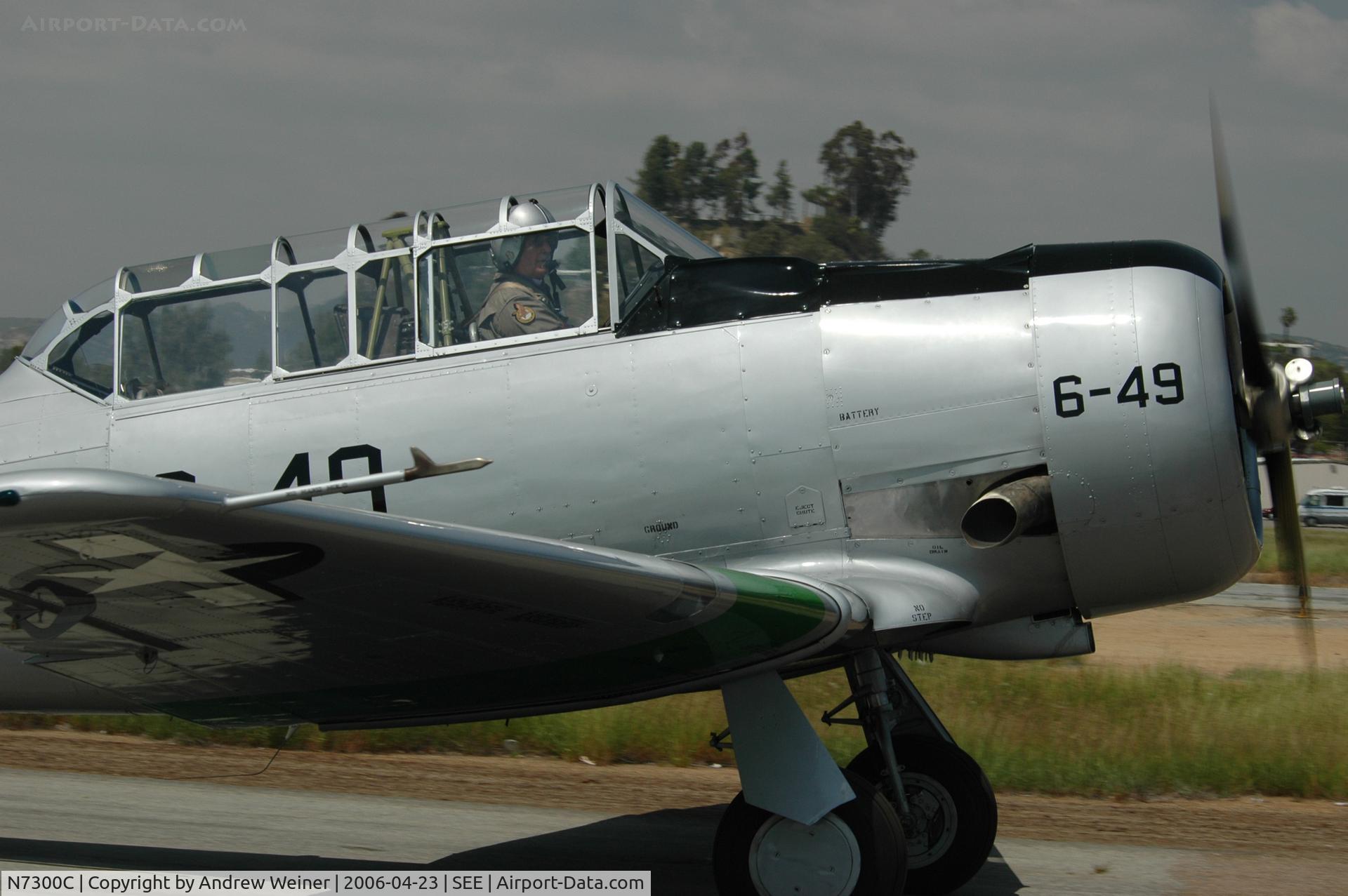 N7300C, 1958 North American AT-6D Harvard II C/N 43763, Taxiing @ Wings Over Gillespie