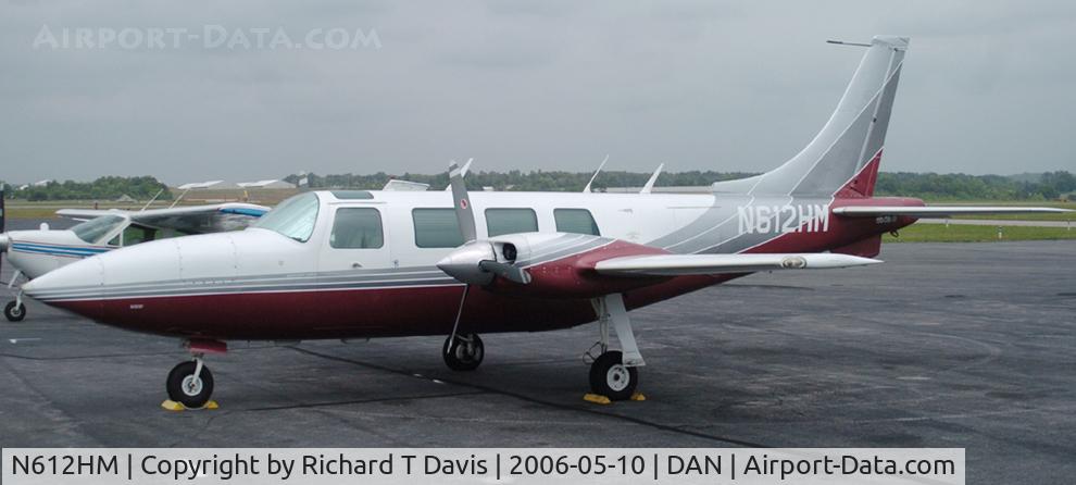 N612HM, 1976 Smith Aerostar 600 C/N 60-0299-112, 1976 Smith Aerostar 600 in Danville Va.