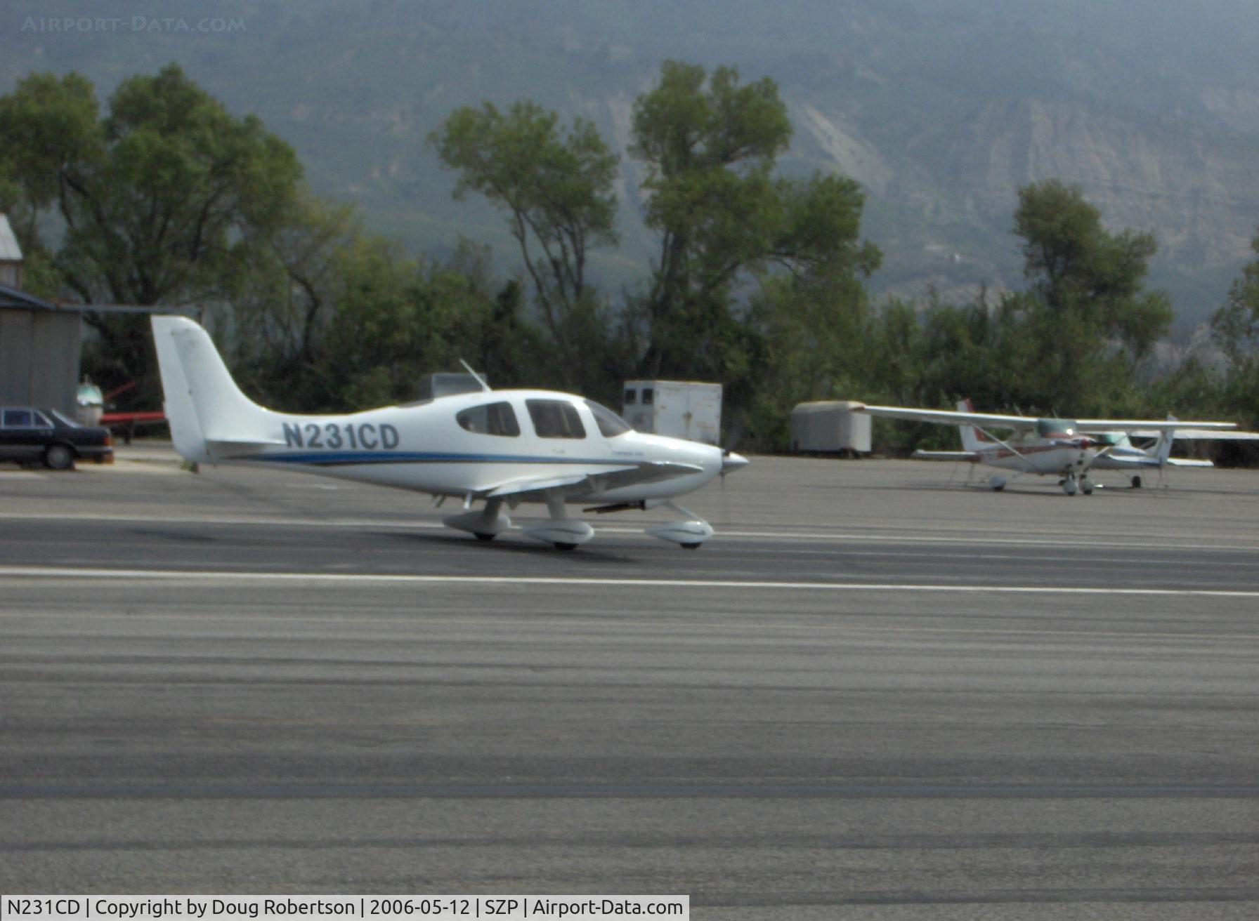 N231CD, 2001 Cirrus SR20 C/N 1125, 2001 Cirrus Design SR-20, Continental IO-360-ES 200 Hp, takeoff roll Runway 22
