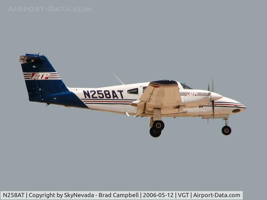 N258AT, 2001 Piper PA-44-180 Seminole C/N 4496082, Airline Transport Professionals / 2001 Piper PA-44-180 (Seminole)