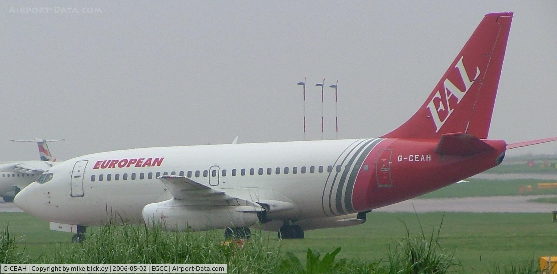 G-CEAH, 1975 Boeing 737-229 C/N 21135, heavy rain