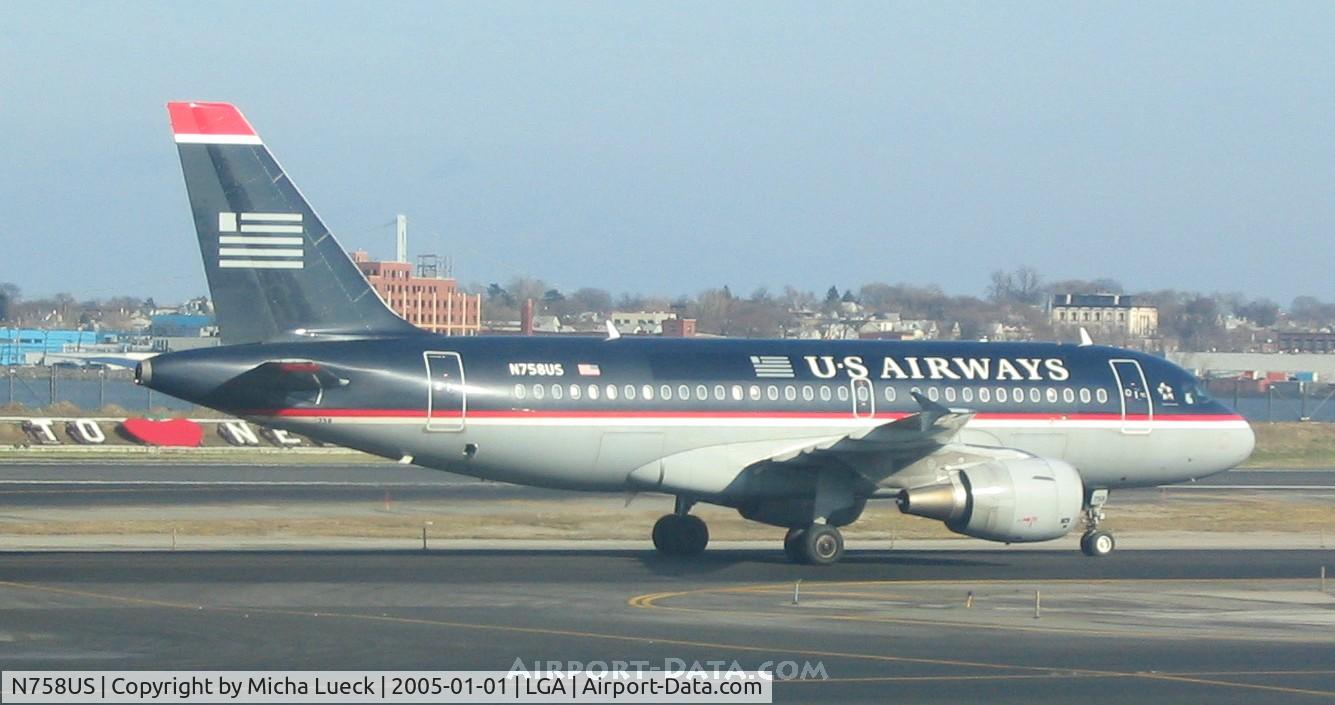 N758US, 2000 Airbus A319-112 C/N 1348, New Year's Day in New York City